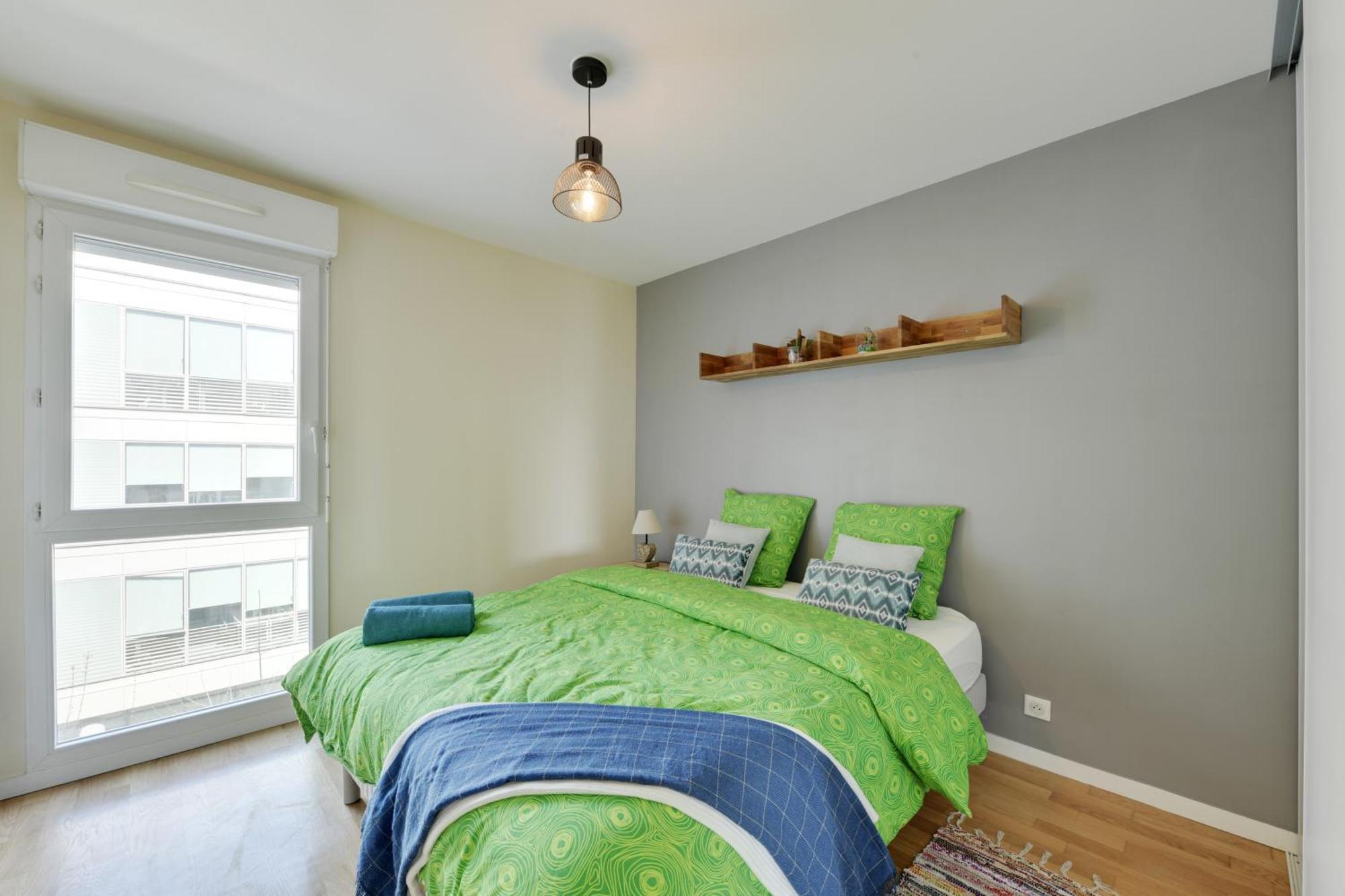 Appartement Chic With Superb View Of The Eiffel Tower *